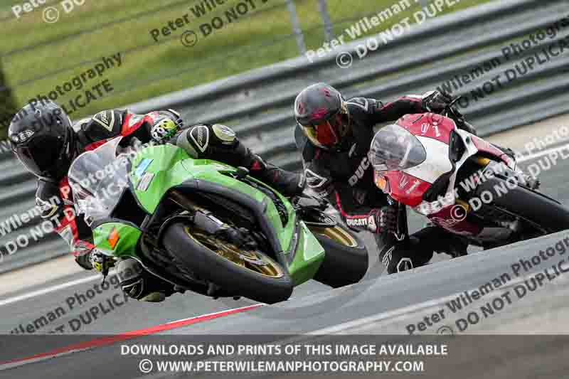 cadwell no limits trackday;cadwell park;cadwell park photographs;cadwell trackday photographs;enduro digital images;event digital images;eventdigitalimages;navarra;no limits trackdays;peter wileman photography;racing digital images;trackday digital images;trackday photos